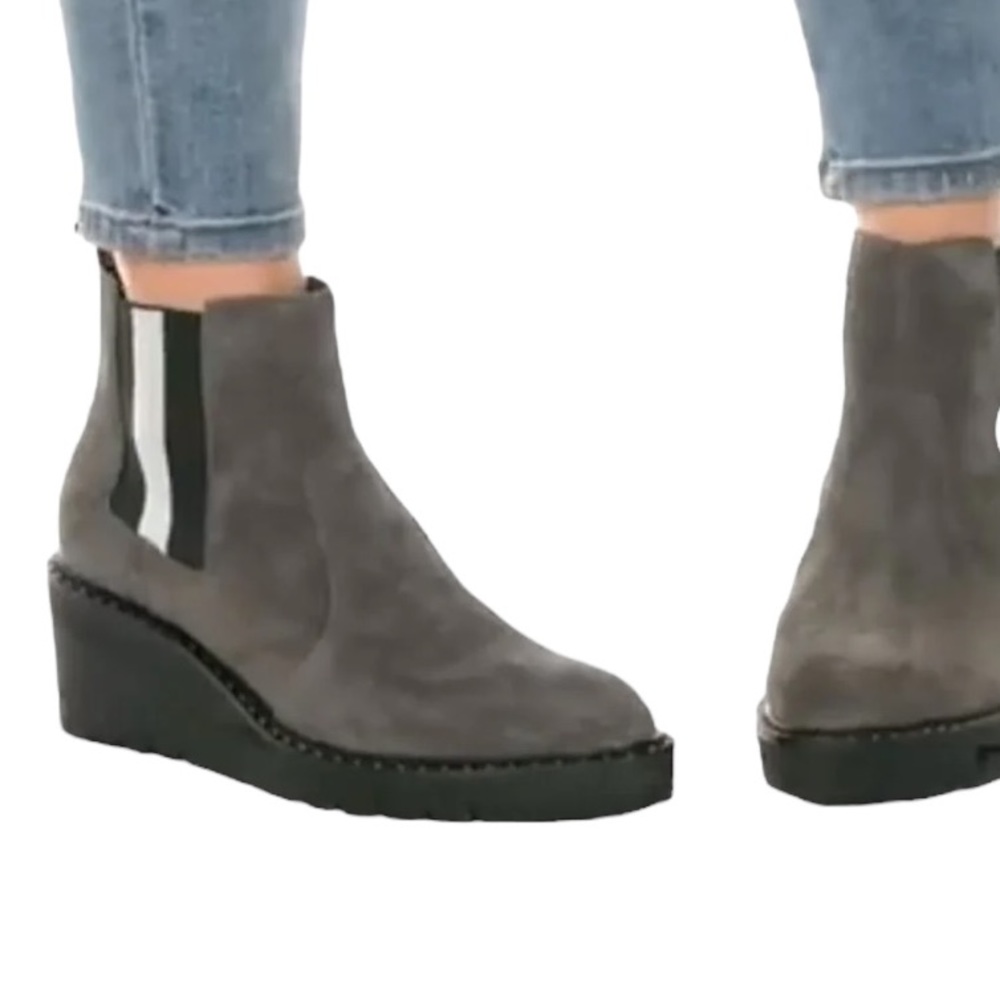 NWT‎ Cecelia New York GEMMA Almond Toe Ankle gray &blue  Suede Wedge Bootie 9.5